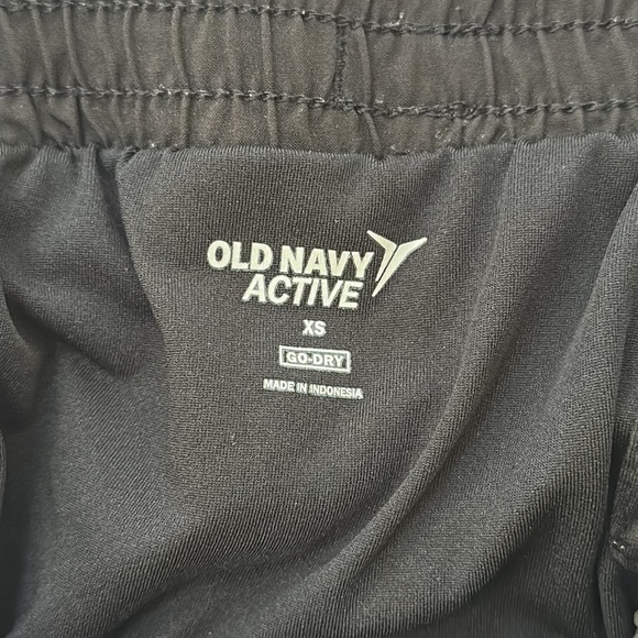 OLD NAVY | Black Active Go-Dry Running Shorts | Size XS - Picture 8 of 9